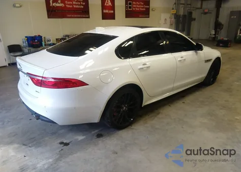 2016 Jaguar Xf 35T R-Sport z USA, uszkodzony, nr VIN SAJBF4BV7GCY16141